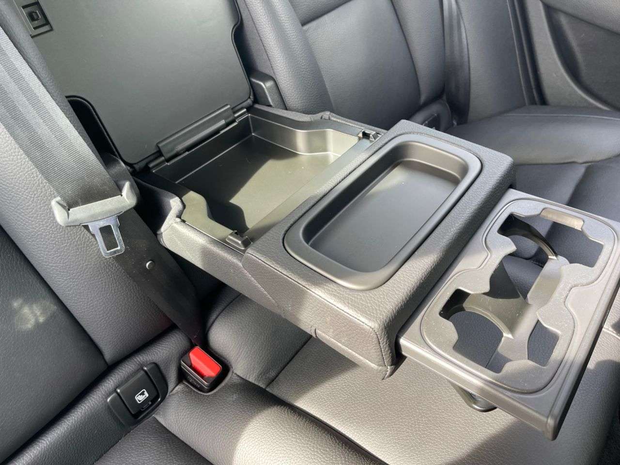 2021 VOLVO V90 2021 VOLVO V90