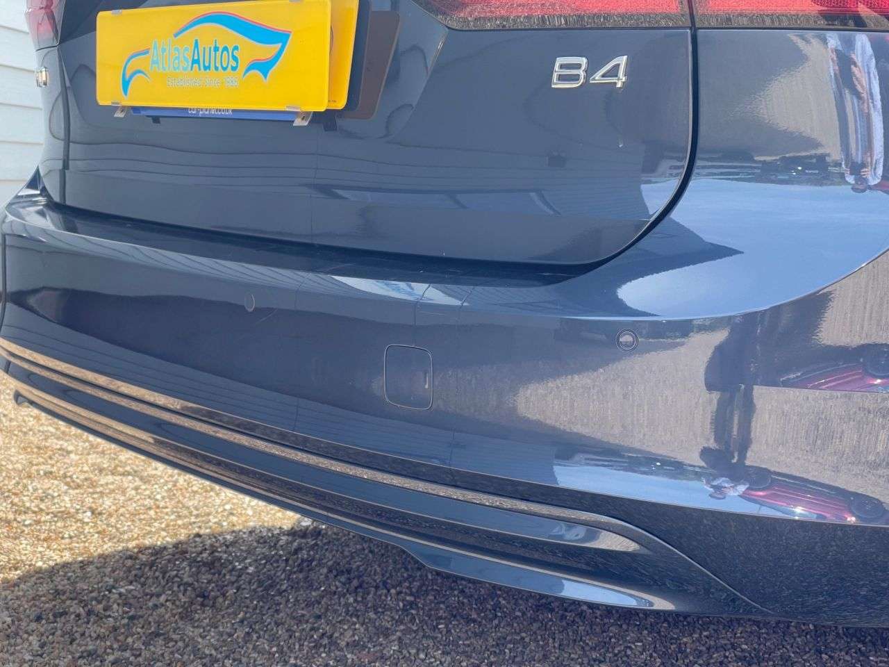 2021 VOLVO V90 2021 VOLVO V90