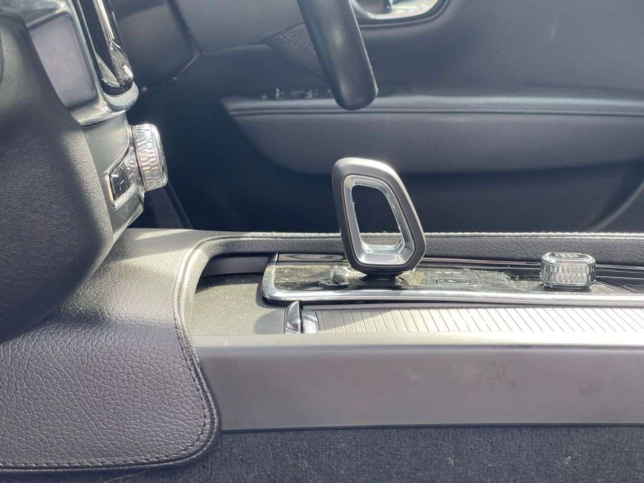 2021 VOLVO V90 2021 VOLVO V90