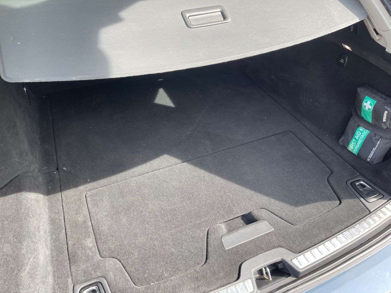 2021 VOLVO V90 2021 VOLVO V90