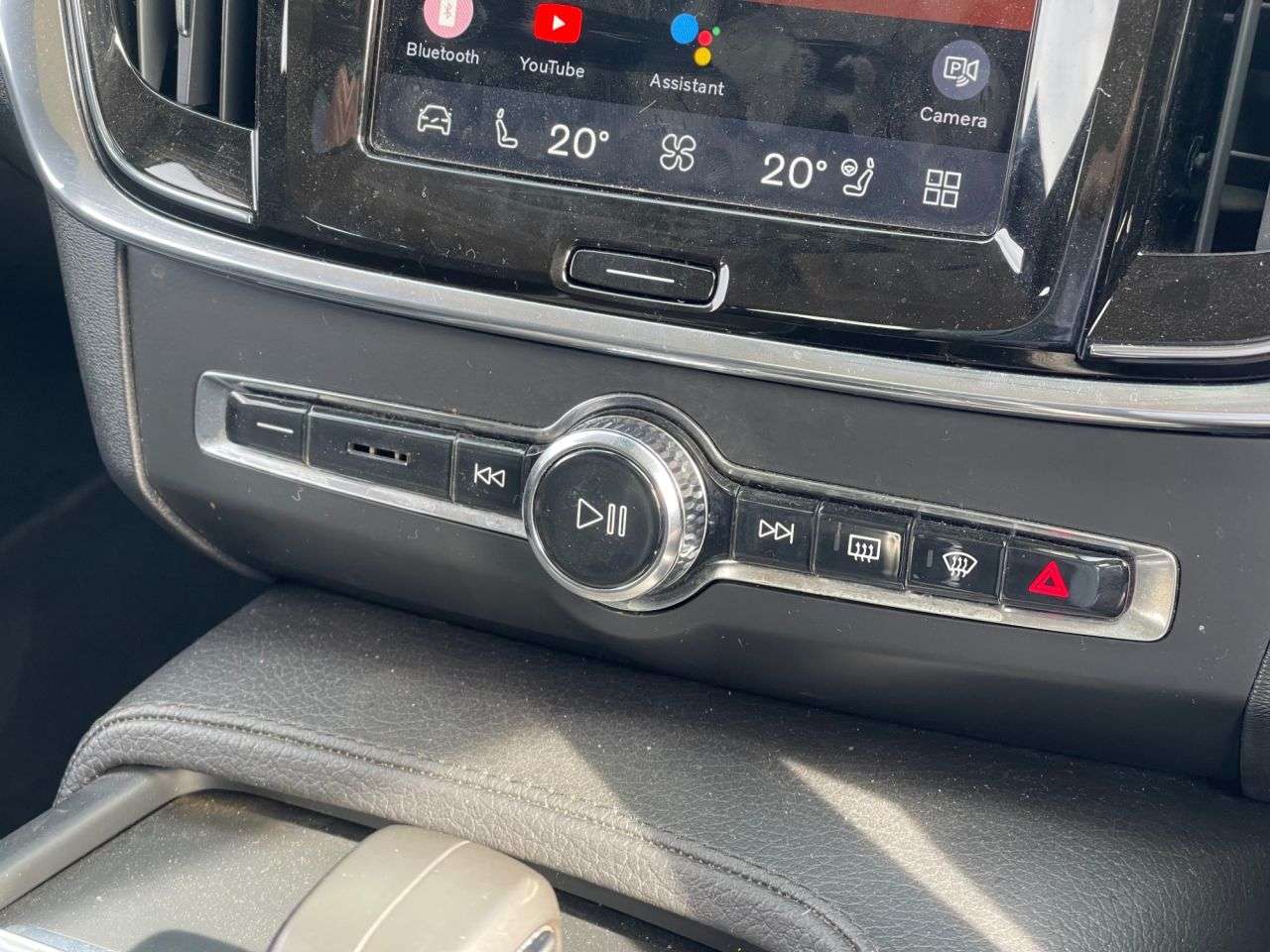 2021 VOLVO V90 2021 VOLVO V90