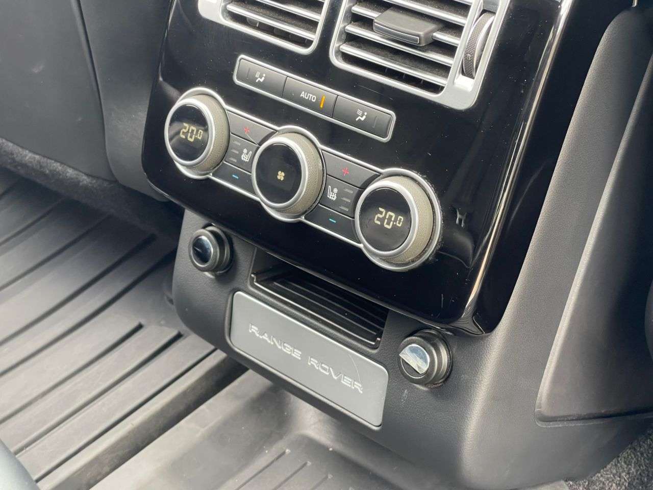 2018 LAND ROVER RANGE ROVER 2018 LAND ROVER RANGE ROVER