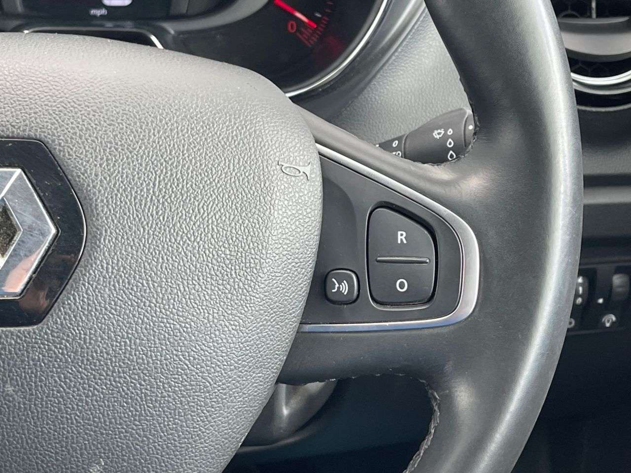 2017 RENAULT CAPTUR 2017 RENAULT CAPTUR