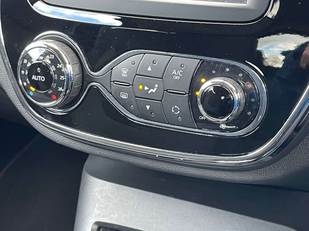 2017 RENAULT CAPTUR 2017 RENAULT CAPTUR