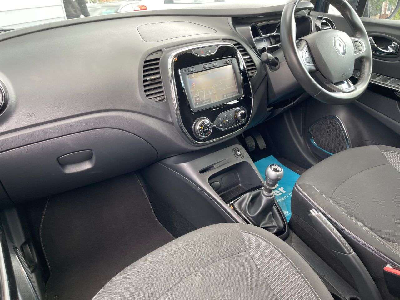 2017 RENAULT CAPTUR 2017 RENAULT CAPTUR
