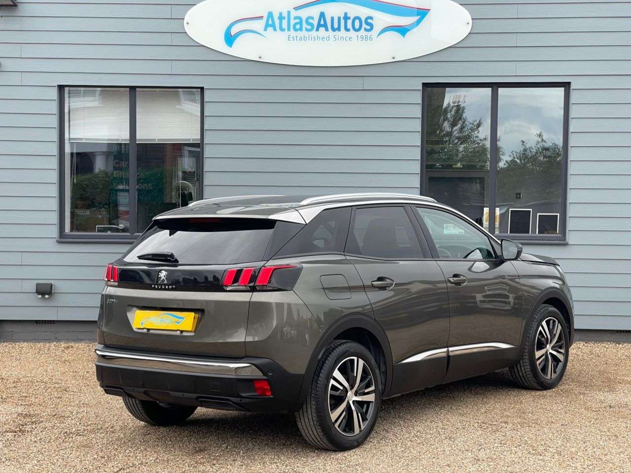 2017 PEUGEOT 3008 2017 PEUGEOT 3008