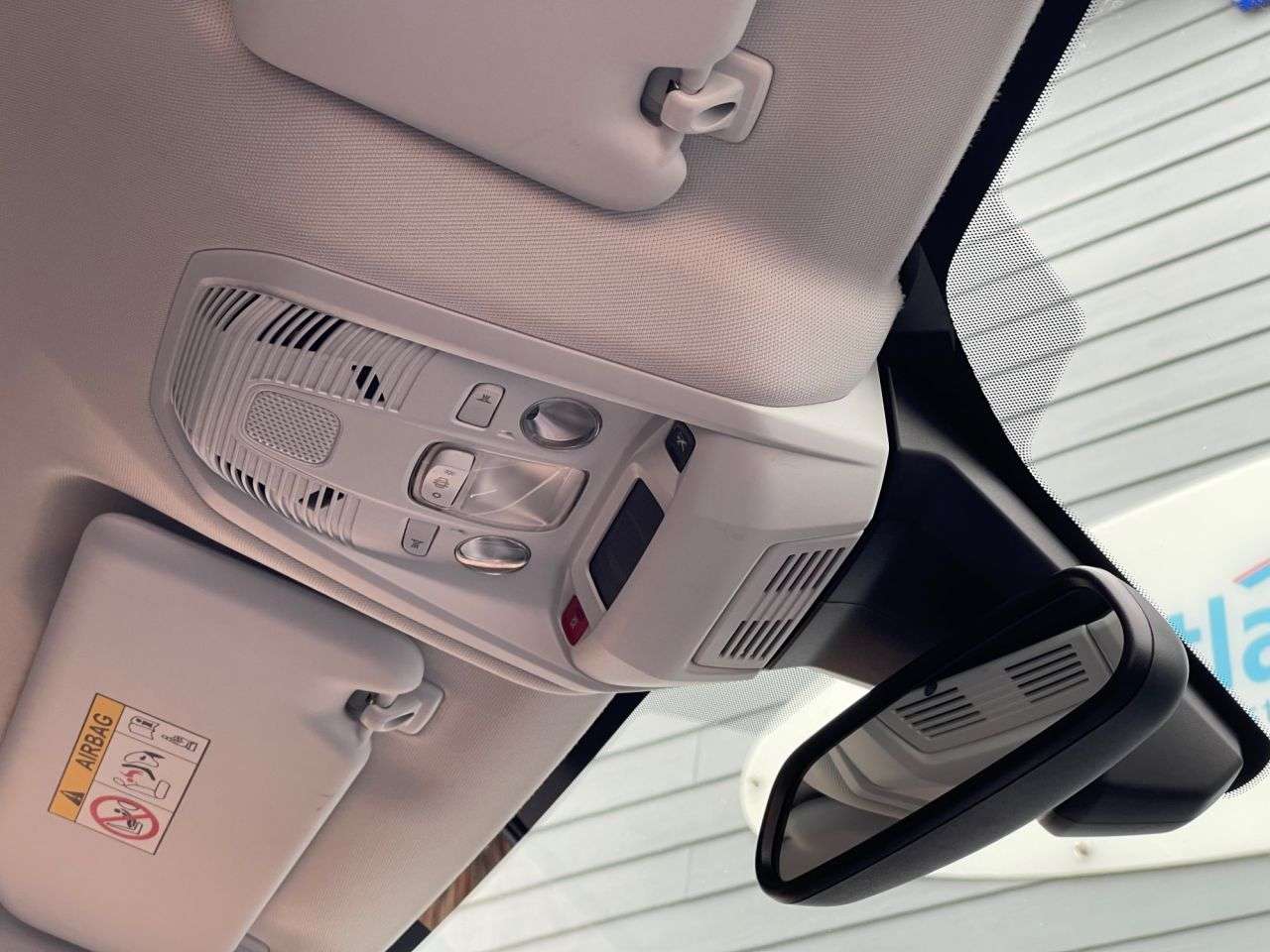 2017 PEUGEOT 3008 2017 PEUGEOT 3008