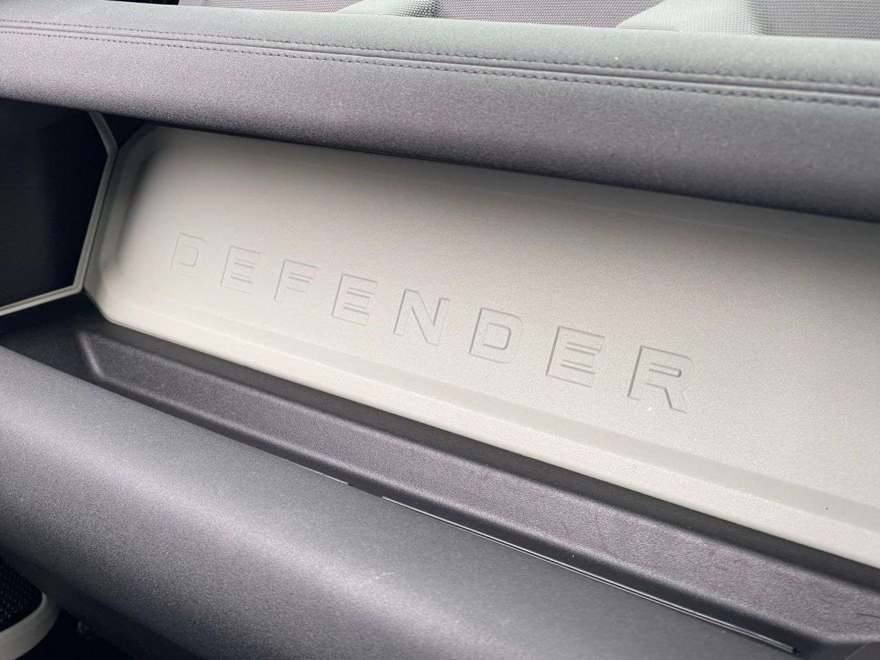 2020 LAND ROVER DEFENDER 2020 LAND ROVER DEFENDER