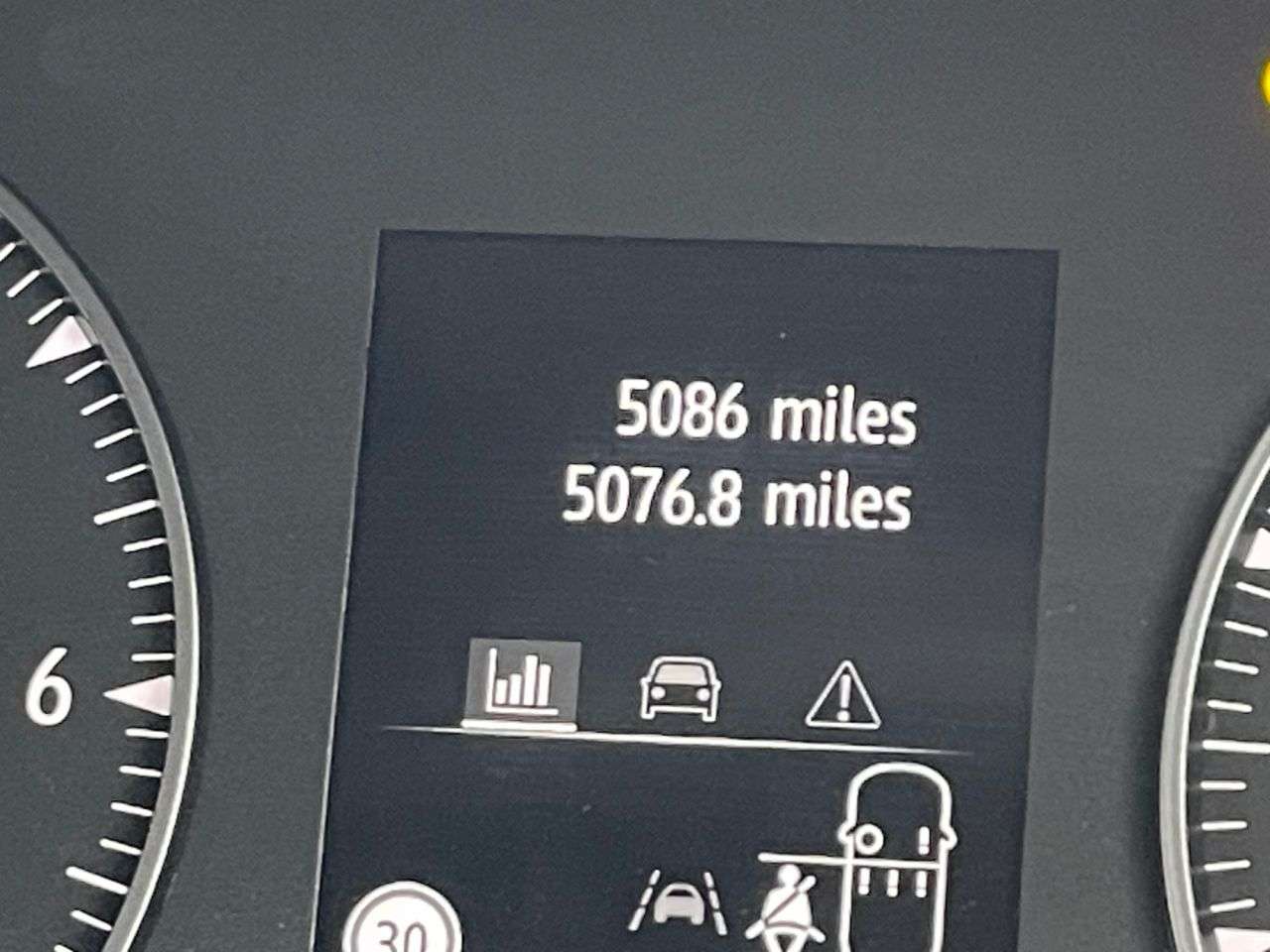 A 2025 DACIA SANDERO STEPWAY 1.0 TCe EXTREME Hatchback 5dr Petrol Manual Euro 6 (s/s) (90 ps) A 2025 DACIA SANDERO STEPWAY 1.0 TCe EXTREME Hatchback 5dr Petrol Manual Euro 6 (s/s) (90 ps)