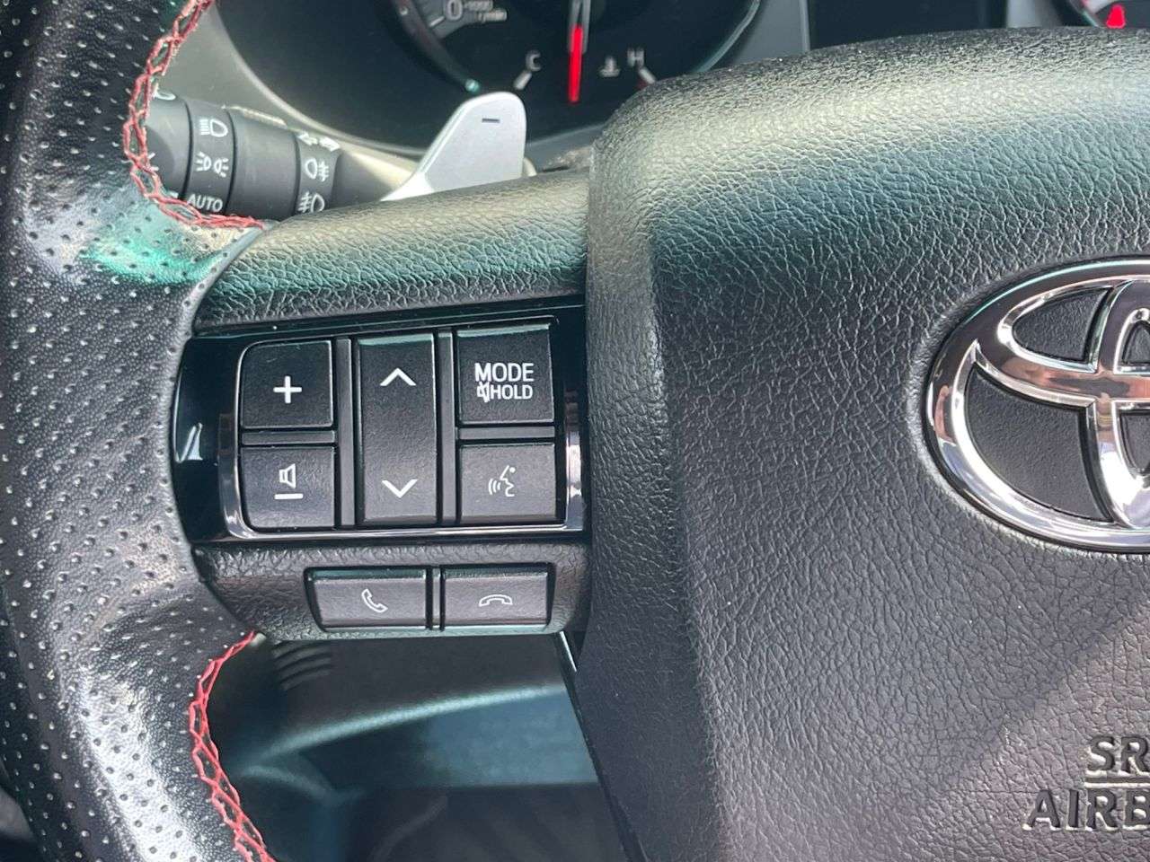 2023 TOYOTA HI-LUX 2023 TOYOTA HI-LUX