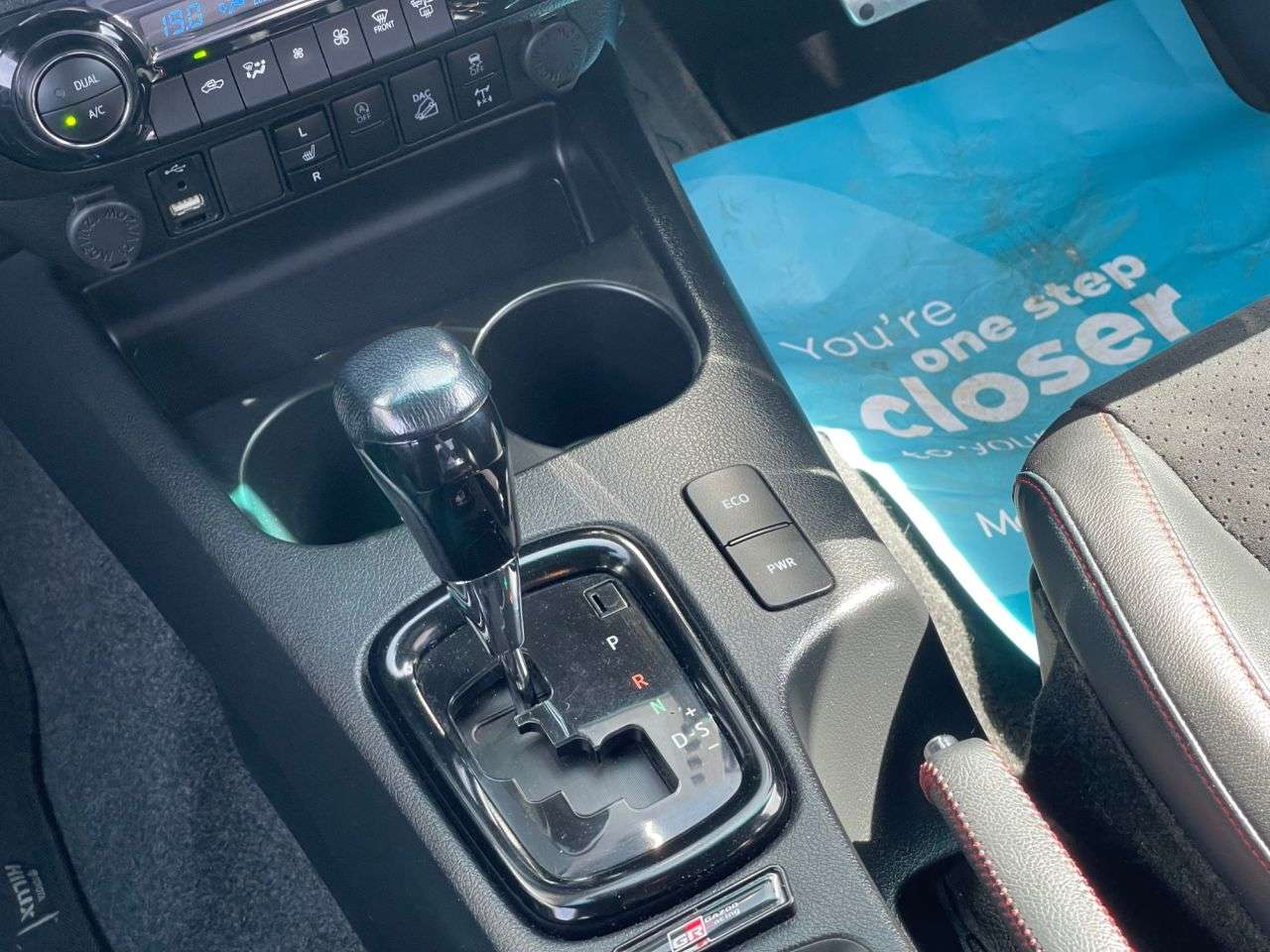 2023 TOYOTA HI-LUX 2023 TOYOTA HI-LUX