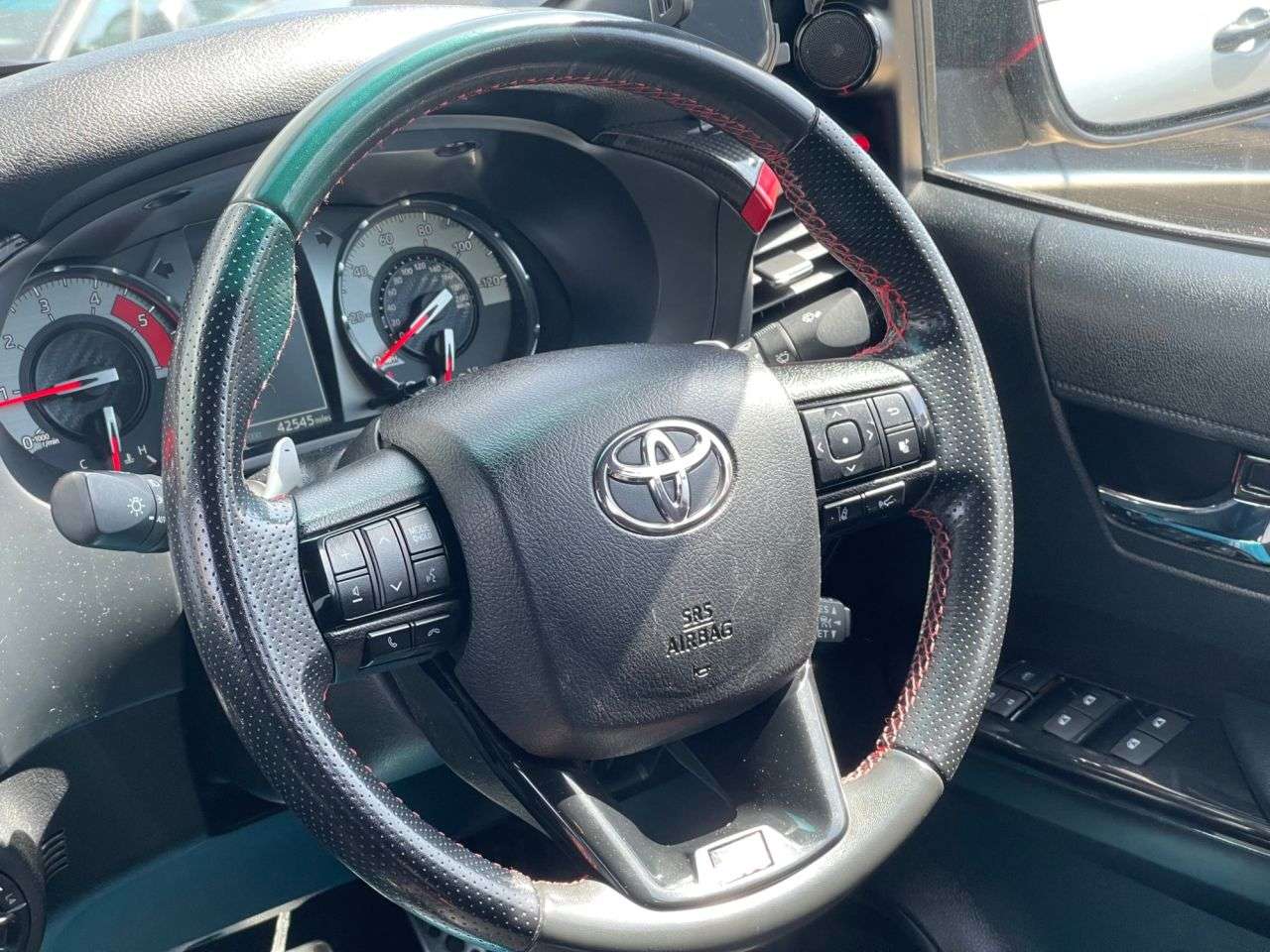 2023 TOYOTA HI-LUX 2023 TOYOTA HI-LUX