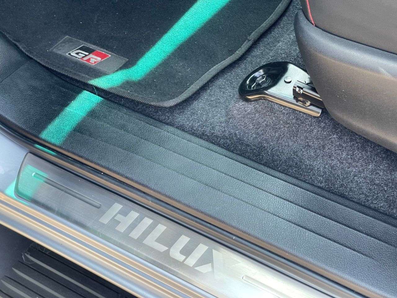 2023 TOYOTA HI-LUX 2023 TOYOTA HI-LUX