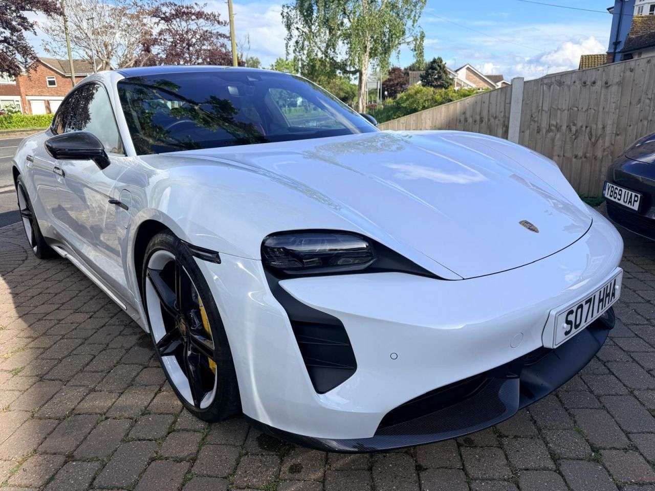 A 2021 PORSCHE TAYCAN Performance Plus 93.4kWh Turbo S Saloon 4dr Electric Auto 4WD (11kW Charger A 2021 PORSCHE TAYCAN Performance Plus 93.4kWh Turbo S Saloon 4dr Electric Auto 4WD (11kW Charger