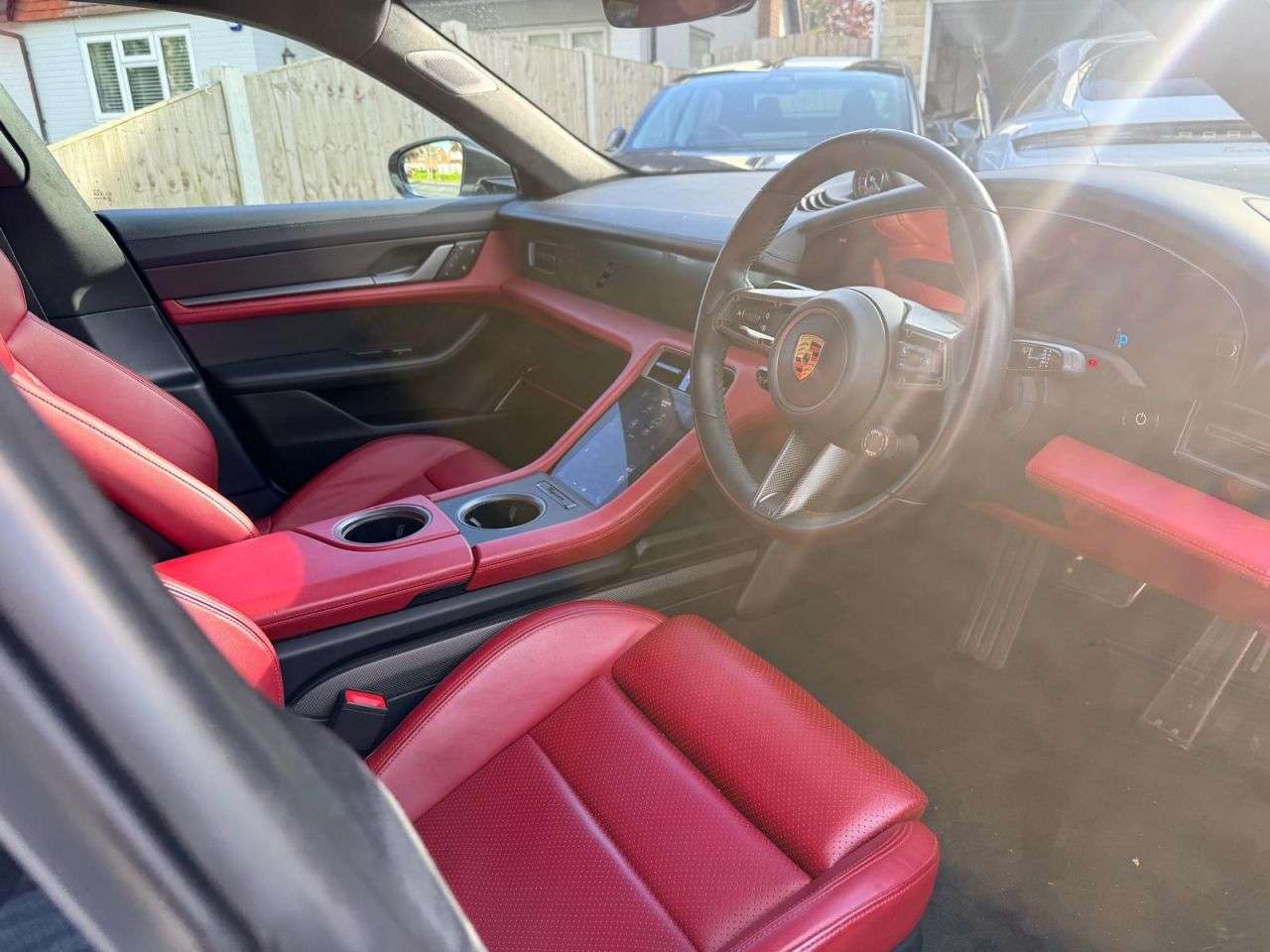 2021 PORSCHE TAYCAN 2021 PORSCHE TAYCAN