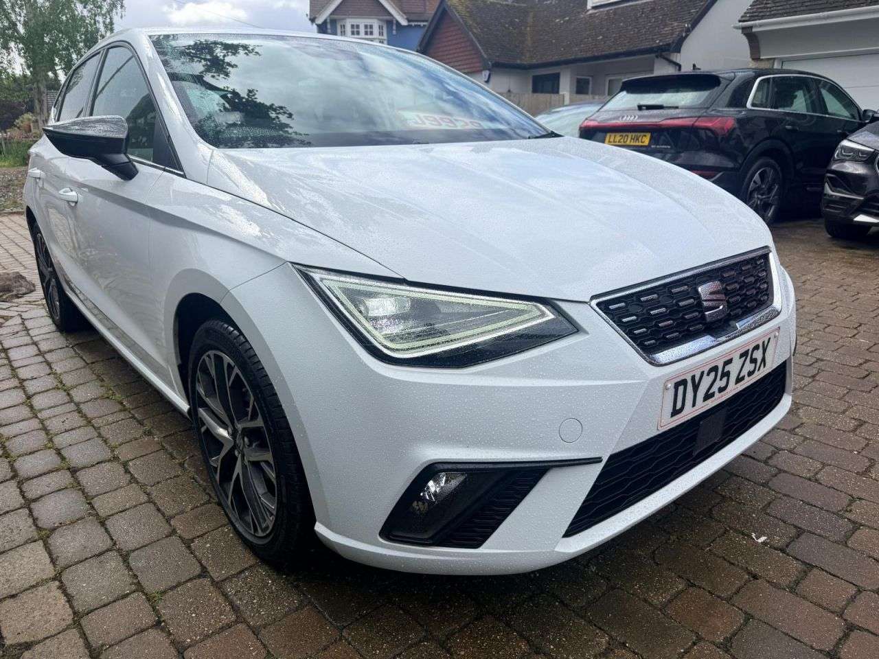 A 2025 SEAT IBIZA 1.0 TSI XCELLENCE Hatchback 5dr Petrol DSG Euro 6 (s/s) (115 ps) A 2025 SEAT IBIZA 1.0 TSI XCELLENCE Hatchback 5dr Petrol DSG Euro 6 (s/s) (115 ps)