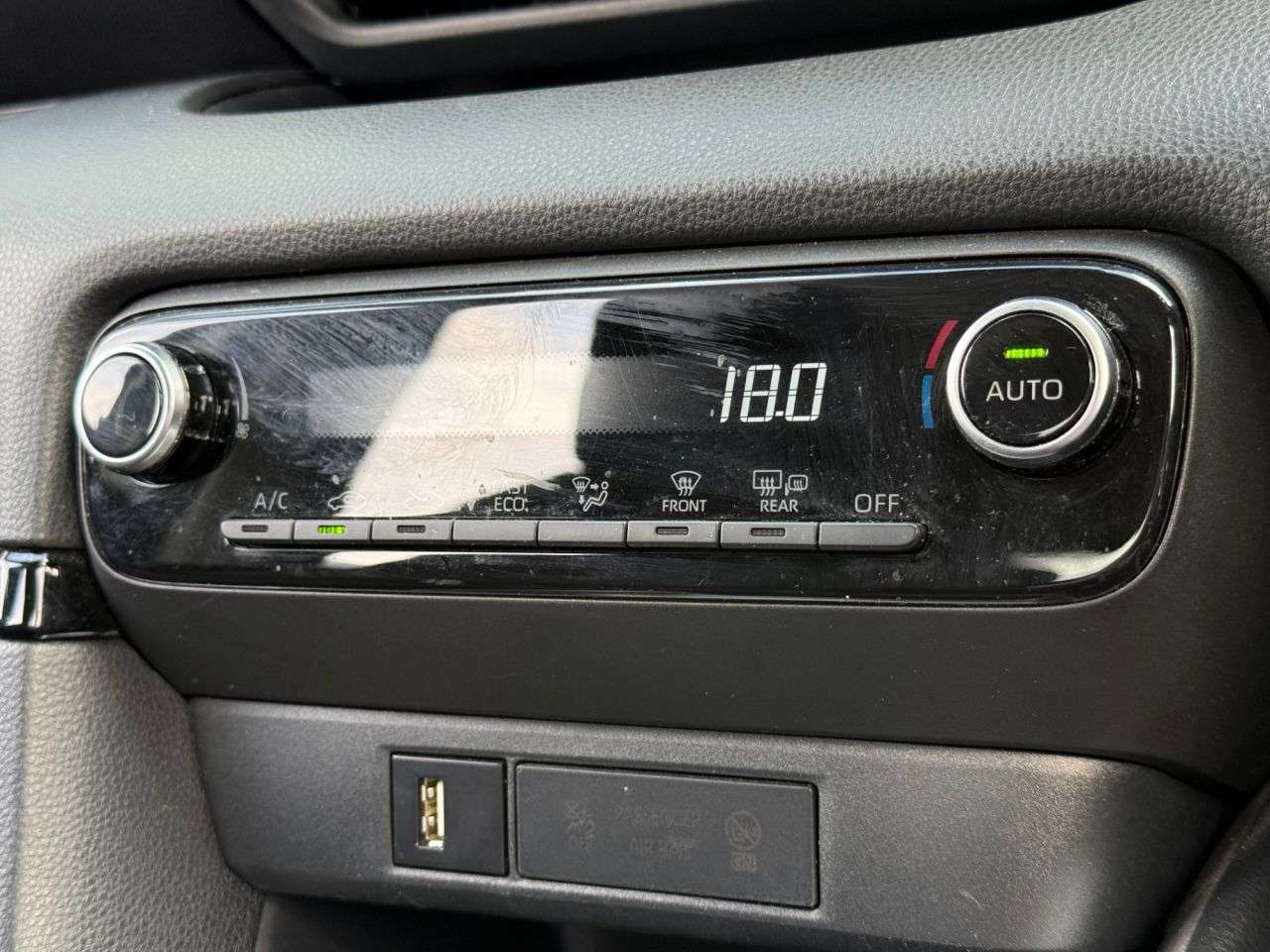 2022 TOYOTA YARIS 2022 TOYOTA YARIS