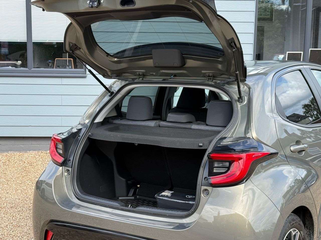 2022 TOYOTA YARIS 2022 TOYOTA YARIS