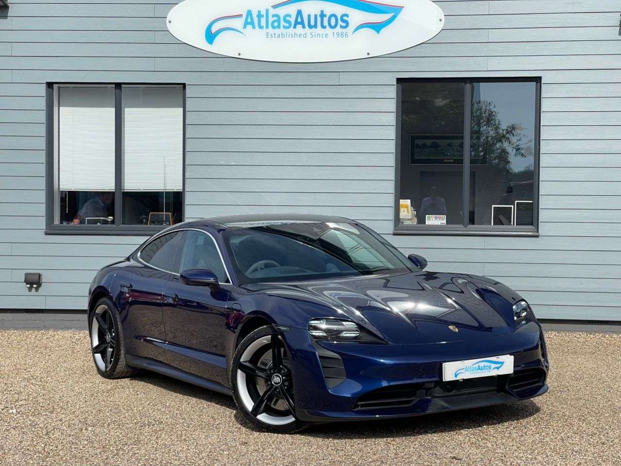 A 2020 PORSCHE TAYCAN Performance Plus 93.4kWh Turbo Saloon 4dr Electric Auto 4WD (680 ps) REAR C A 2020 PORSCHE TAYCAN Performance Plus 93.4kWh Turbo Saloon 4dr Electric Auto 4WD (680 ps) REAR C