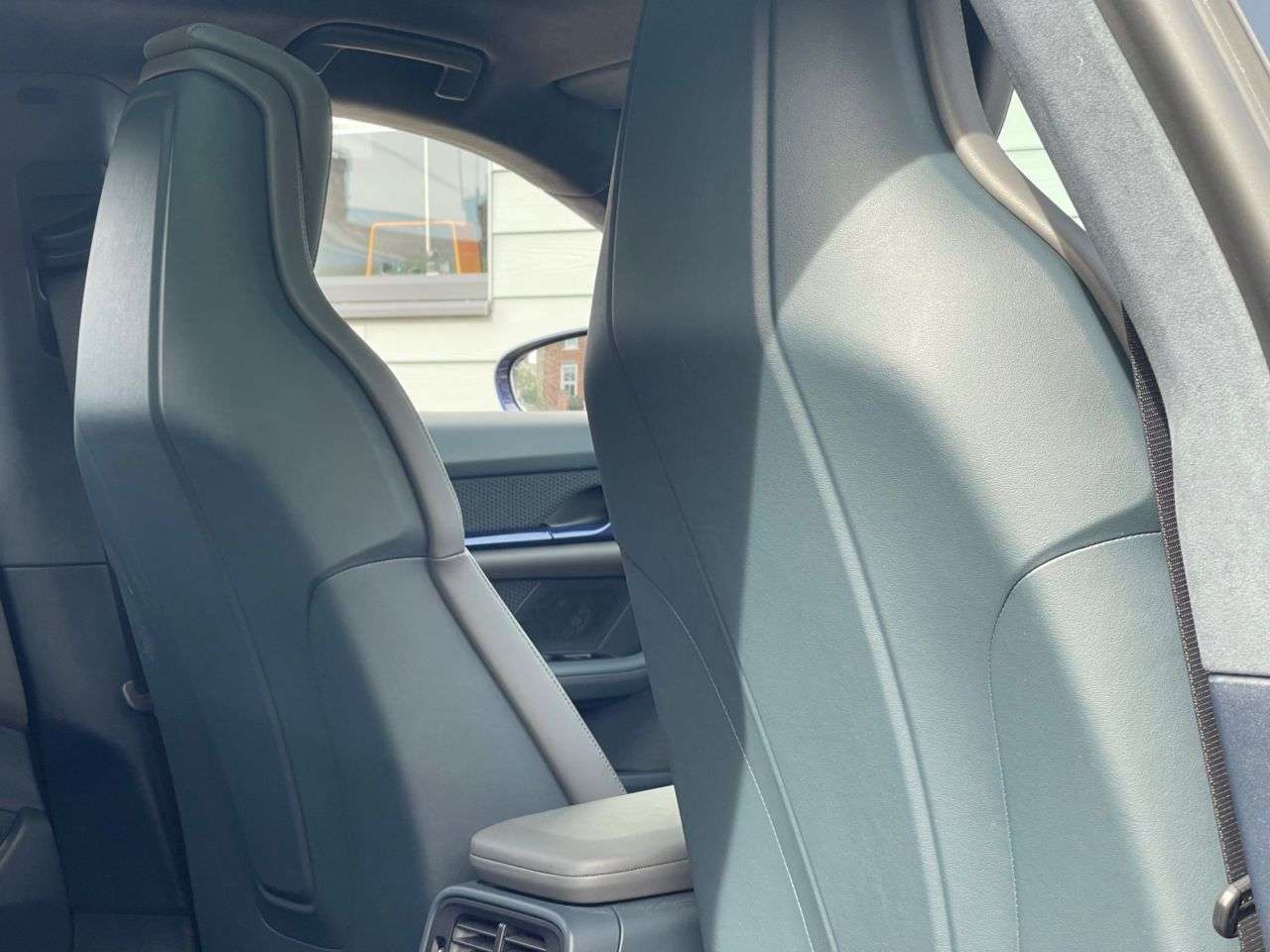 2020 PORSCHE TAYCAN 2020 PORSCHE TAYCAN