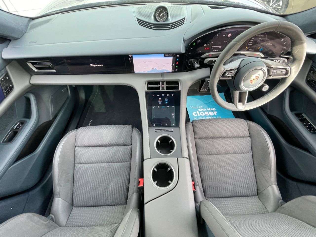 2020 PORSCHE TAYCAN 2020 PORSCHE TAYCAN