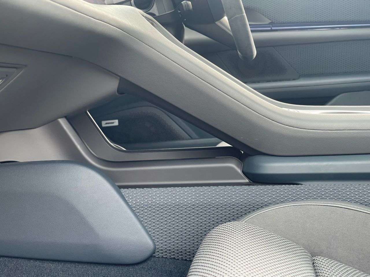 2020 PORSCHE TAYCAN 2020 PORSCHE TAYCAN