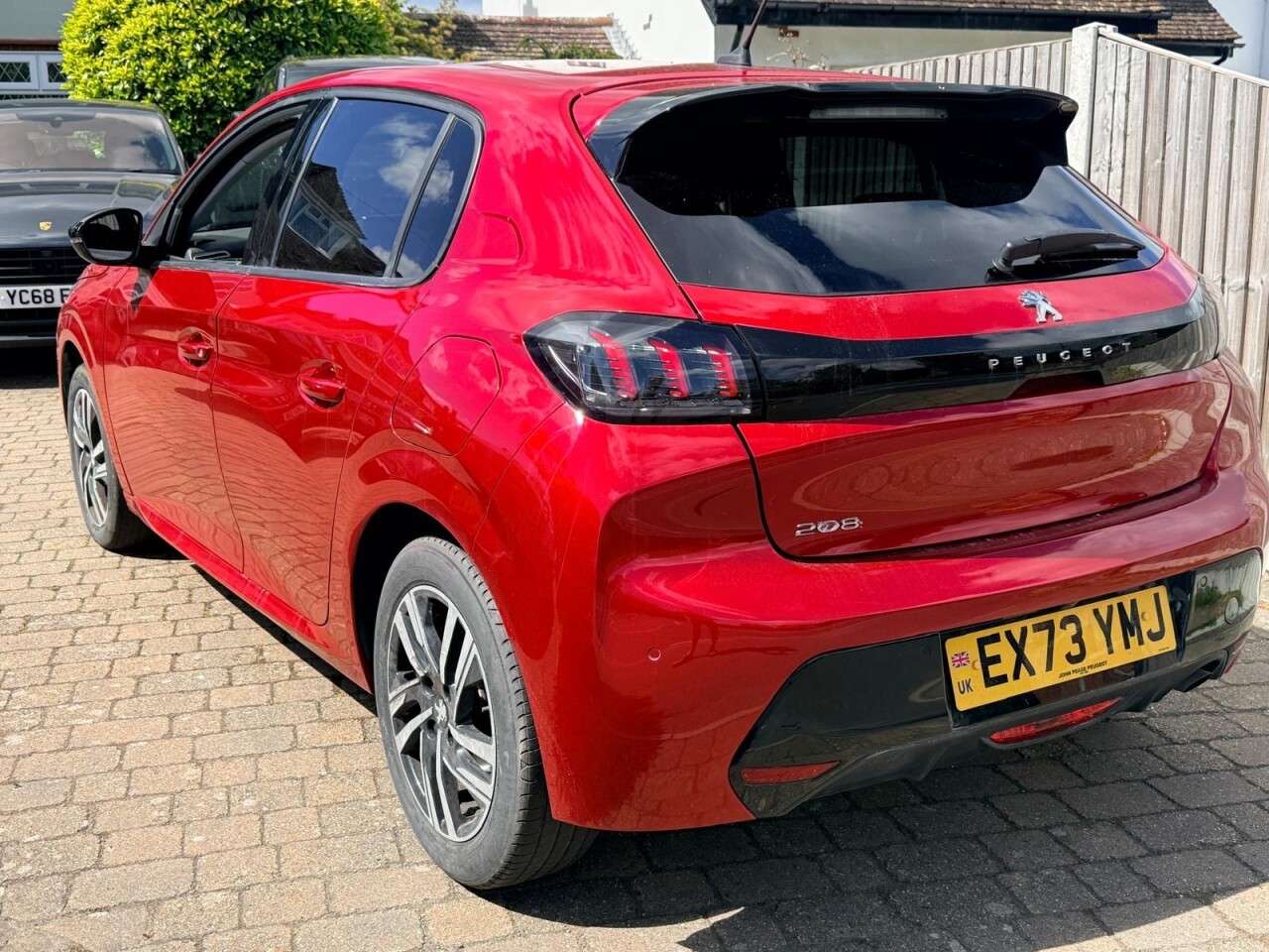 A 2024 PEUGEOT 208 1.2 PureTech Allure Premium + Hatchback 5dr Petrol EAT Euro 6 (s/s) (100 ps A 2024 PEUGEOT 208 1.2 PureTech Allure Premium + Hatchback 5dr Petrol EAT Euro 6 (s/s) (100 ps