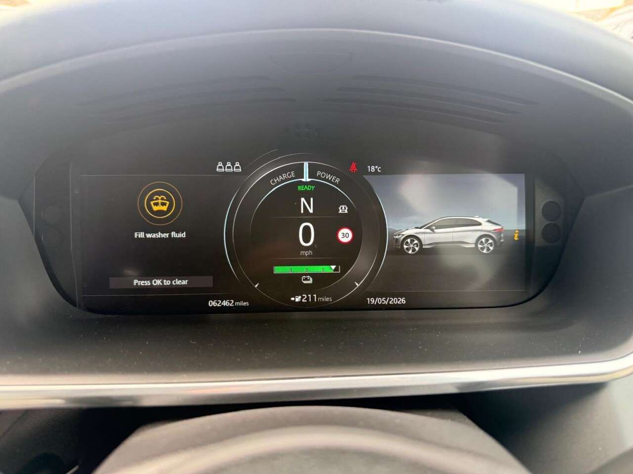 A 2018 JAGUAR I-PACE 400 90kWh First Edition SUV 5dr Electric Auto 4WD (400 ps) ELECTRIC HEATED A 2018 JAGUAR I-PACE 400 90kWh First Edition SUV 5dr Electric Auto 4WD (400 ps) ELECTRIC HEATED