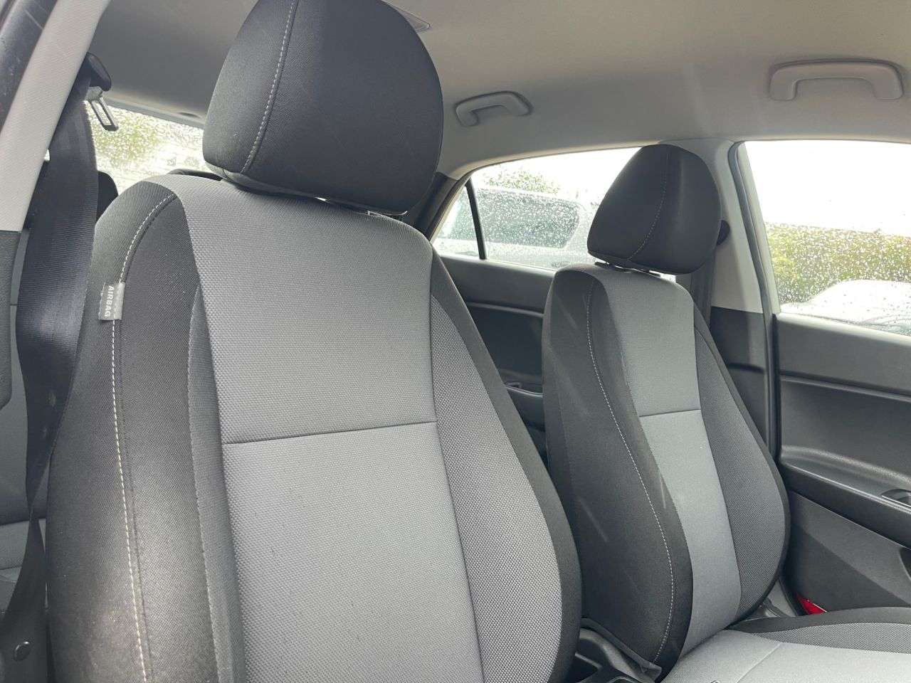 A 2017 HYUNDAI I20 1.2 SE Hatchback 5dr Petrol Manual Euro 6 (84 ps) A 2017 HYUNDAI I20 1.2 SE Hatchback 5dr Petrol Manual Euro 6 (84 ps)