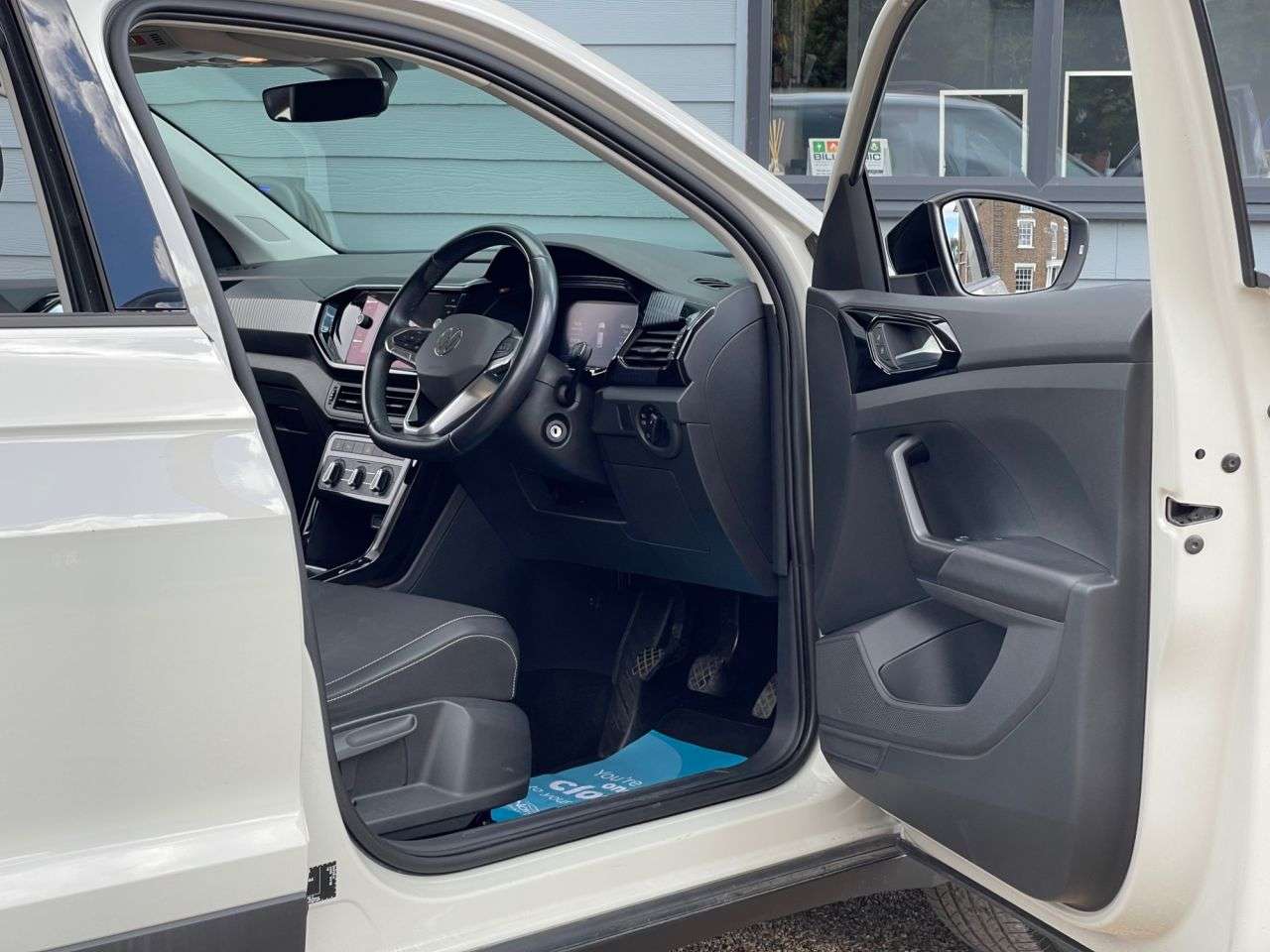2023 VOLKSWAGEN T-CROSS 2023 VOLKSWAGEN T-CROSS