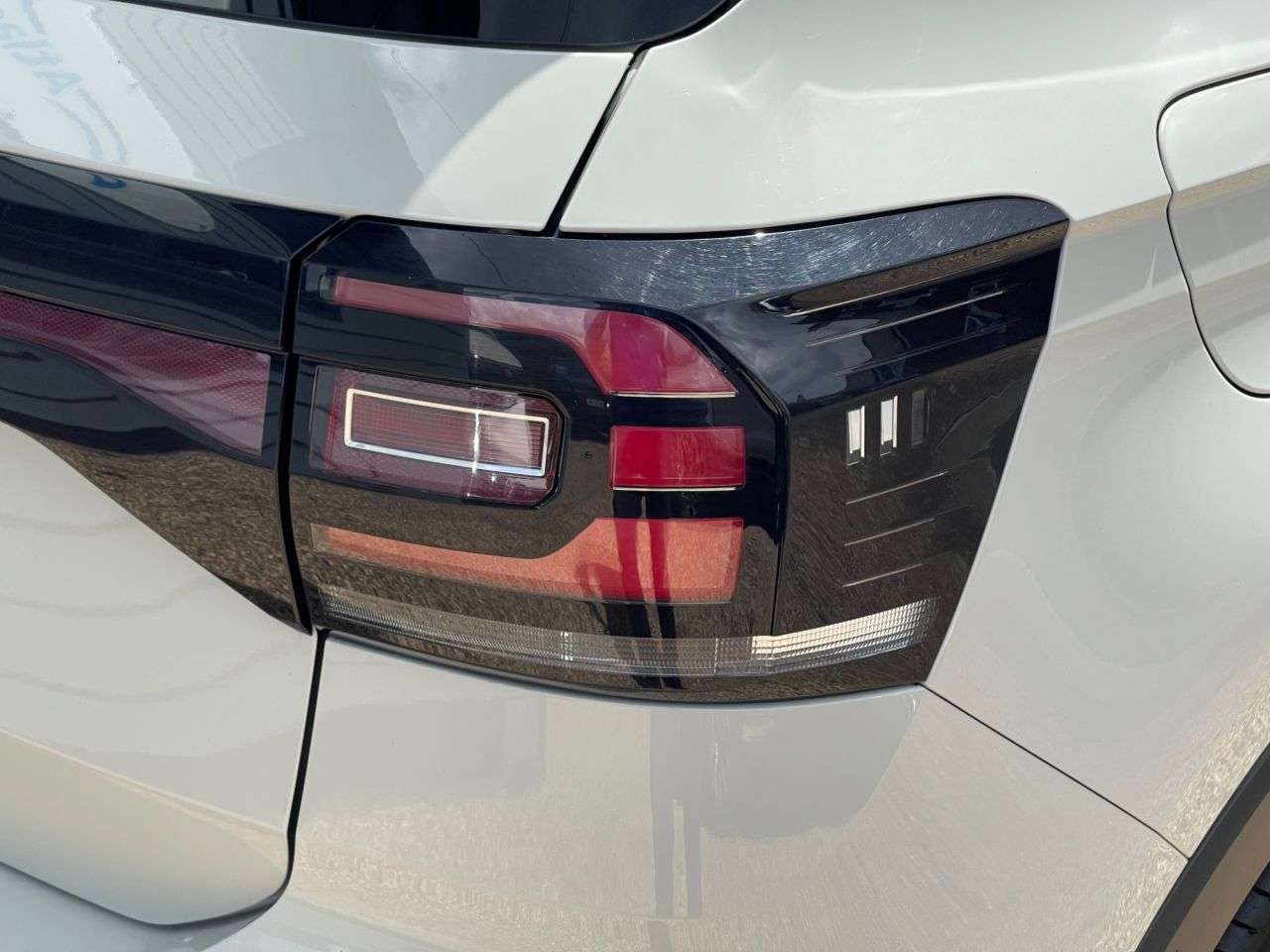 2023 VOLKSWAGEN T-CROSS 2023 VOLKSWAGEN T-CROSS