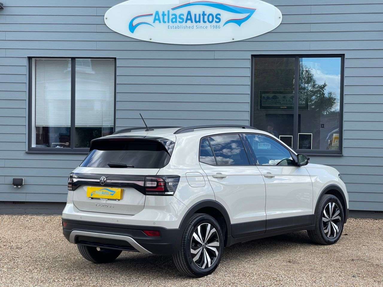 2023 VOLKSWAGEN T-CROSS 2023 VOLKSWAGEN T-CROSS