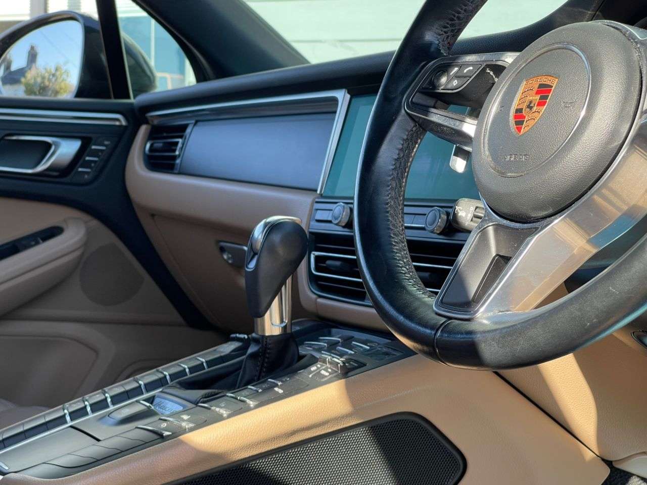 2019 PORSCHE MACAN 2019 PORSCHE MACAN
