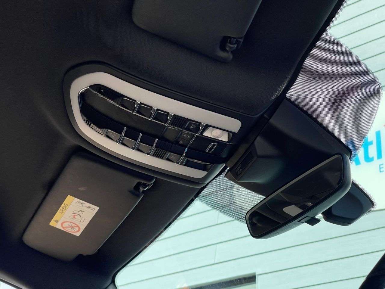 2019 PORSCHE MACAN 2019 PORSCHE MACAN
