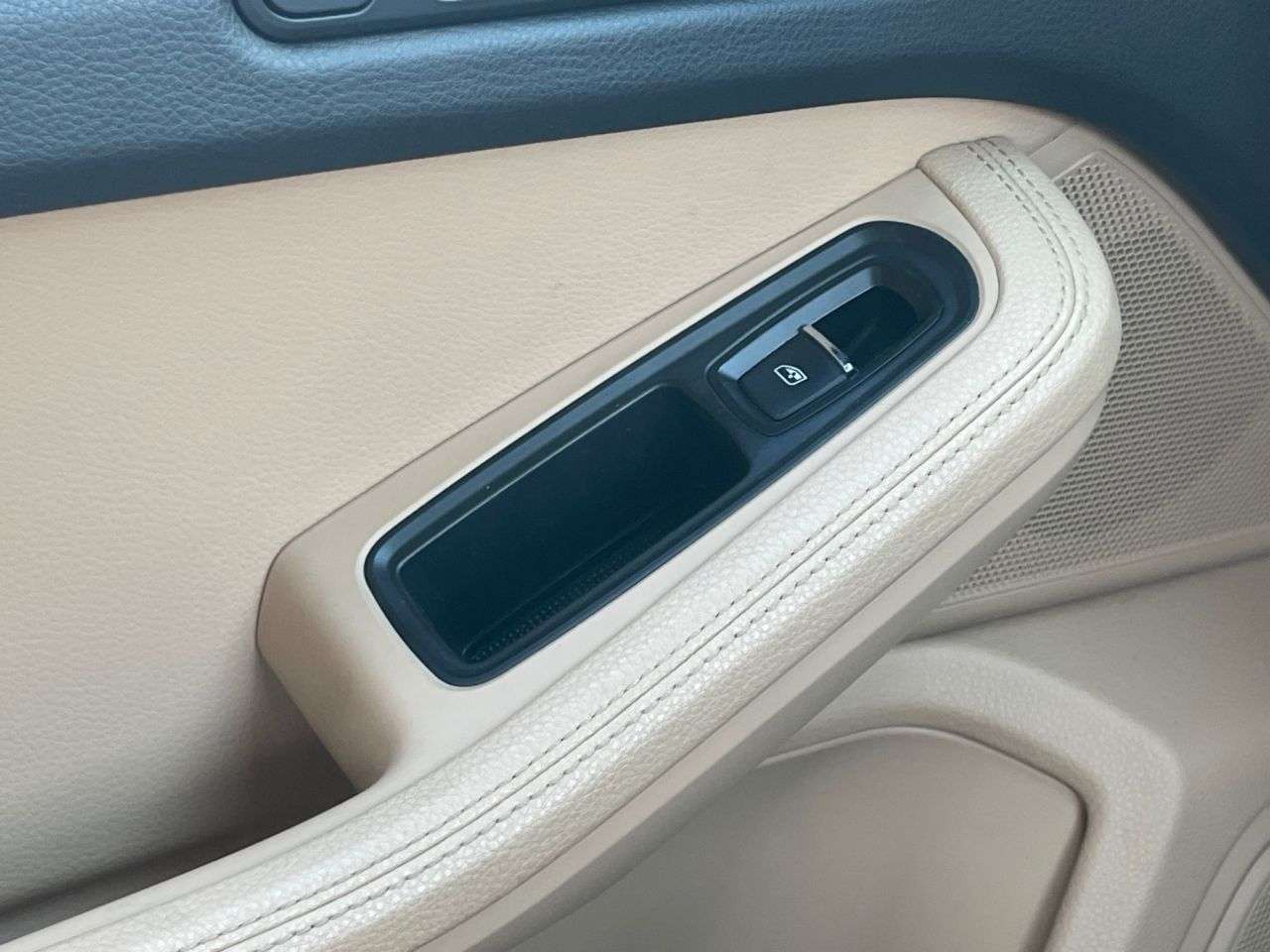 2019 PORSCHE MACAN 2019 PORSCHE MACAN