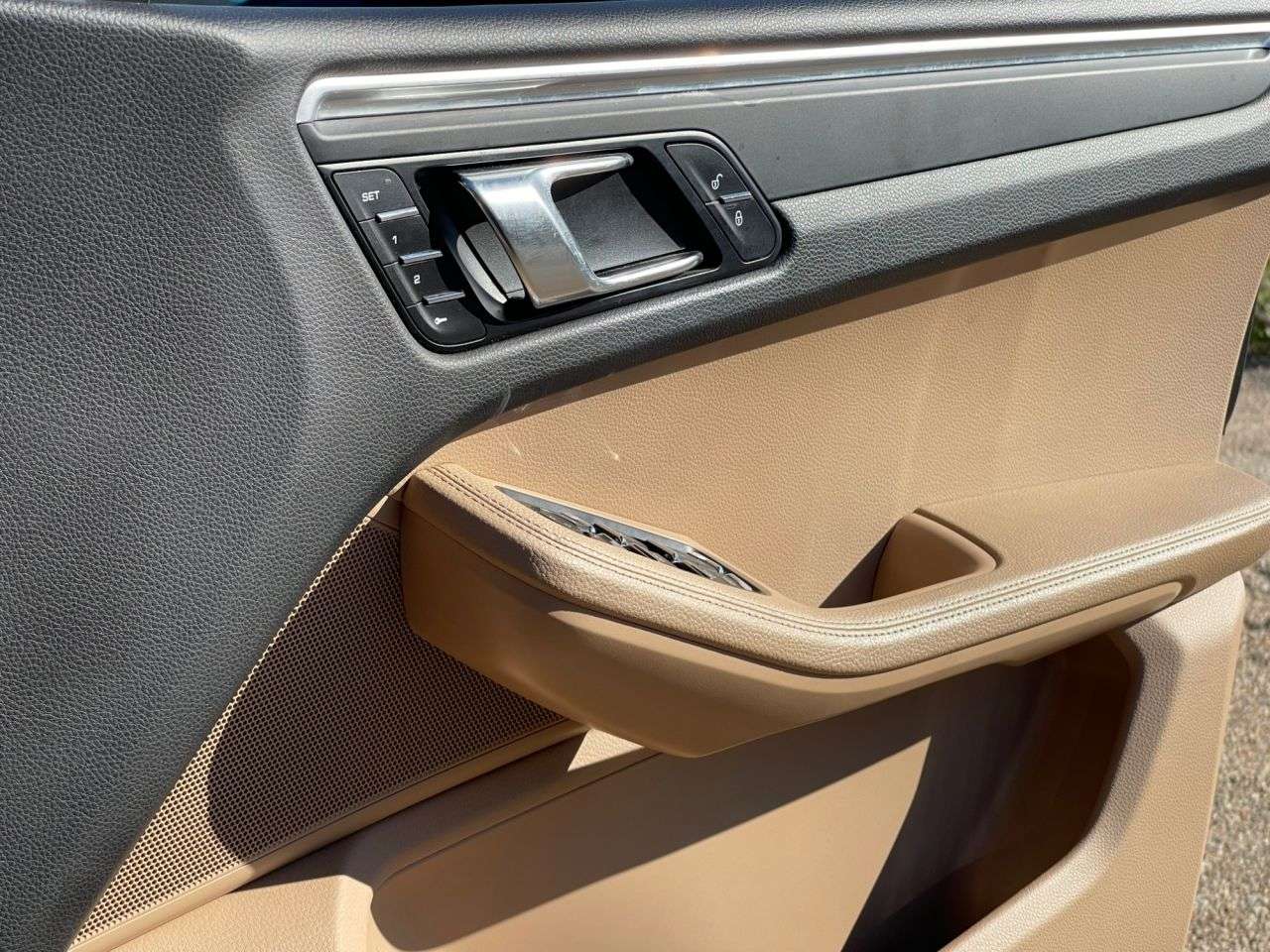 2019 PORSCHE MACAN 2019 PORSCHE MACAN