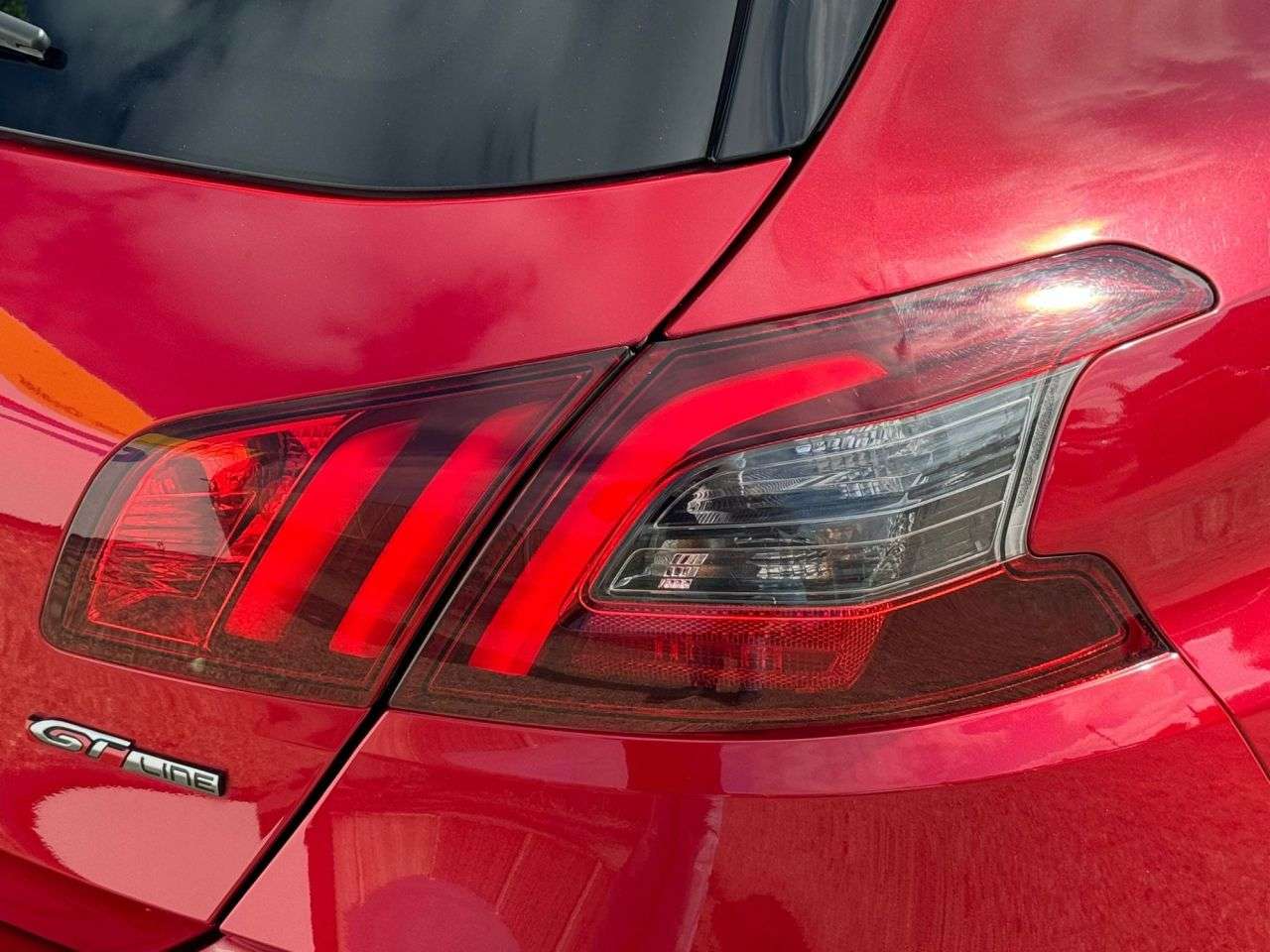 2018 PEUGEOT 308 2018 PEUGEOT 308