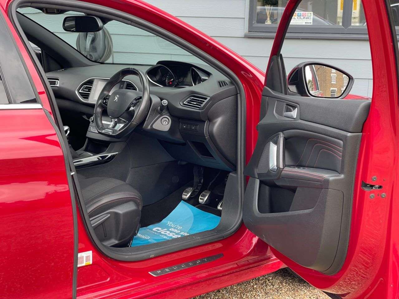 2018 PEUGEOT 308 2018 PEUGEOT 308