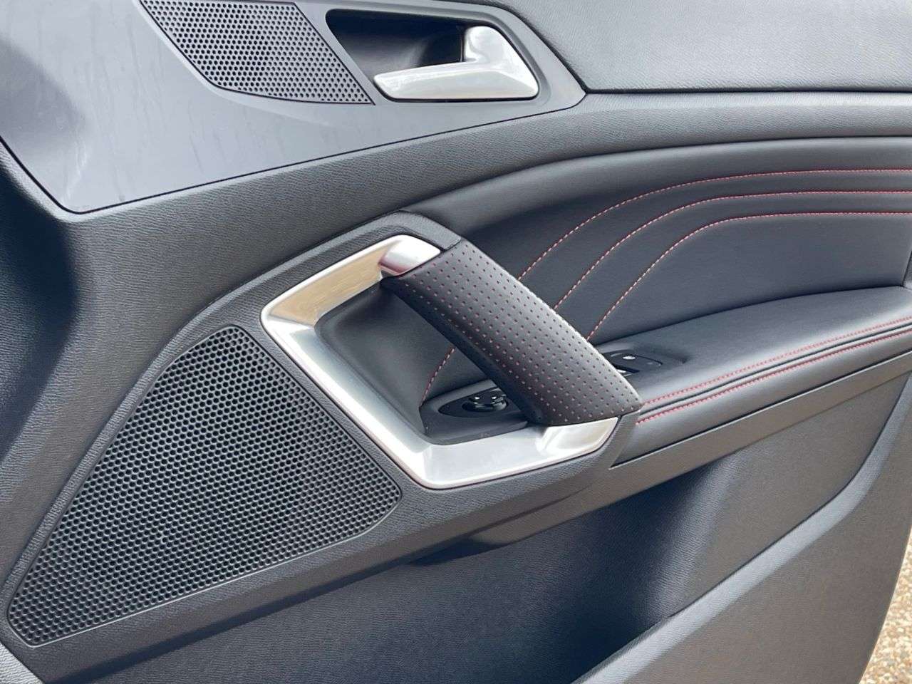 2018 PEUGEOT 308 2018 PEUGEOT 308