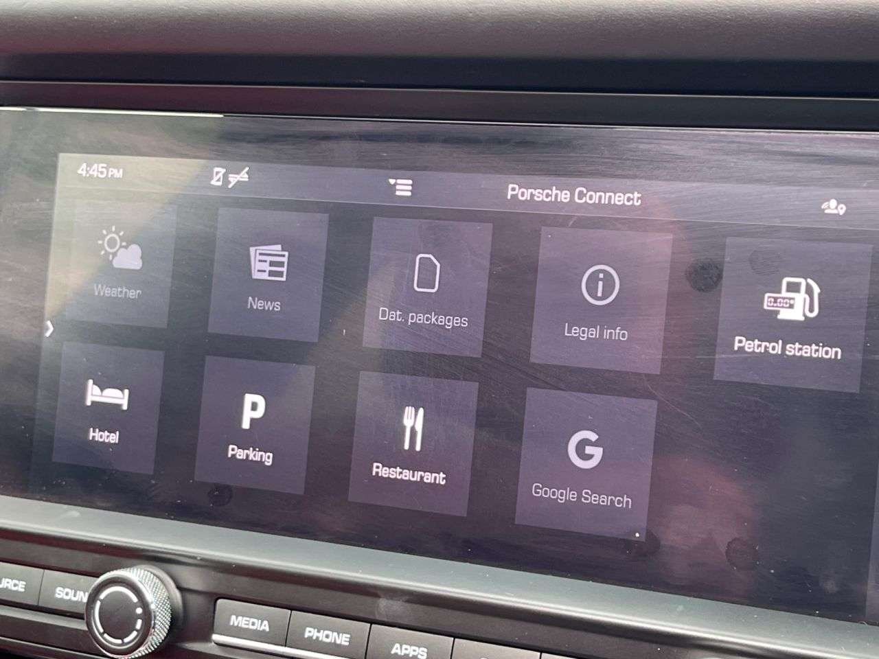 2019 PORSCHE MACAN 2019 PORSCHE MACAN