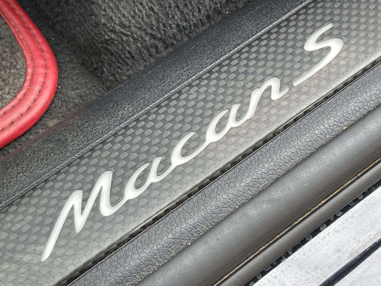 2019 PORSCHE MACAN 2019 PORSCHE MACAN