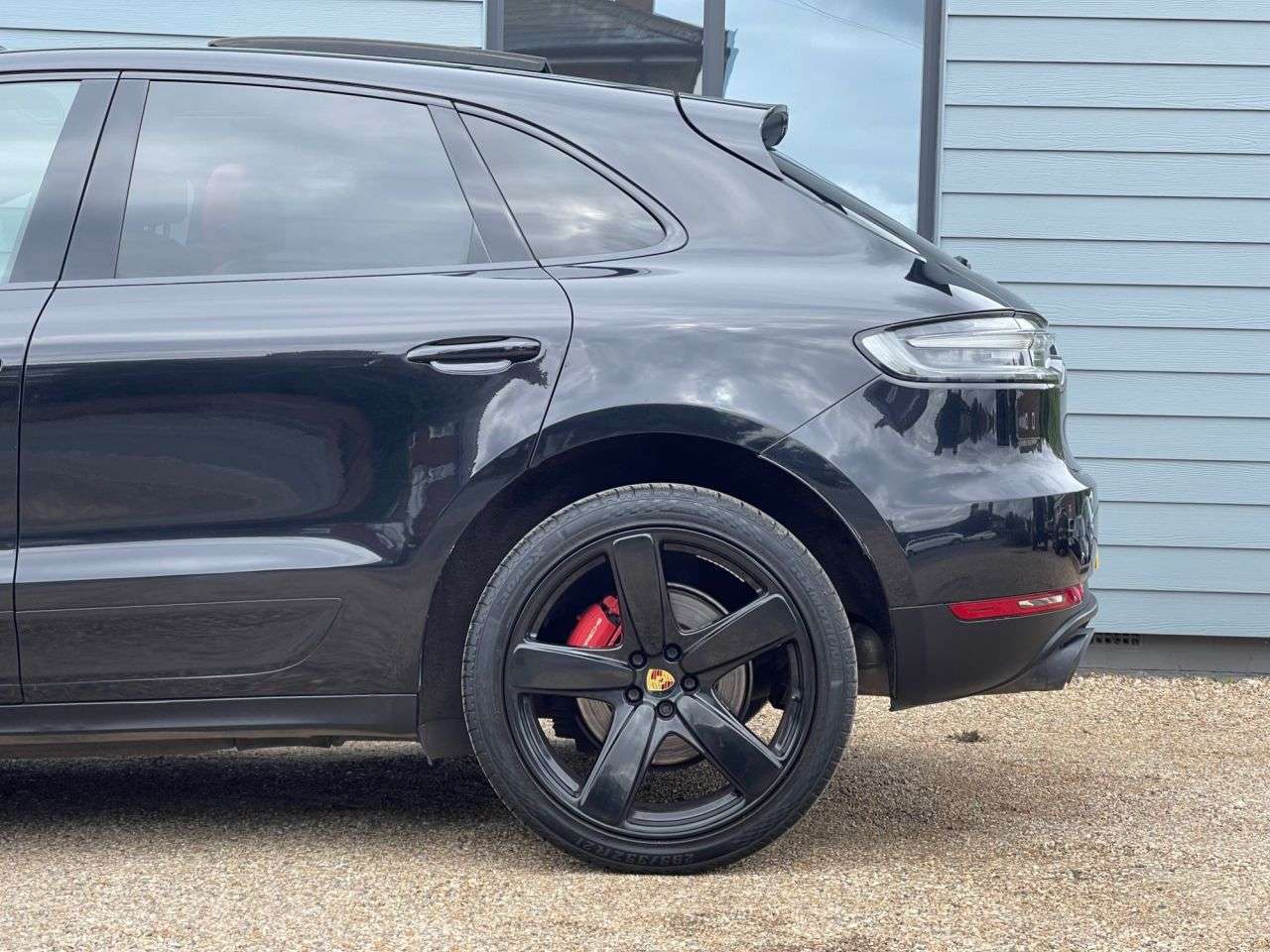2019 PORSCHE MACAN 2019 PORSCHE MACAN