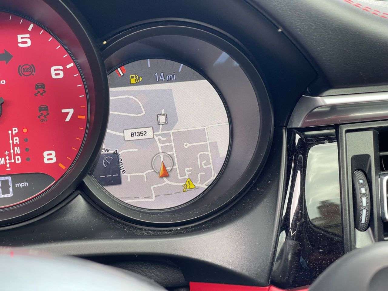 2019 PORSCHE MACAN 2019 PORSCHE MACAN