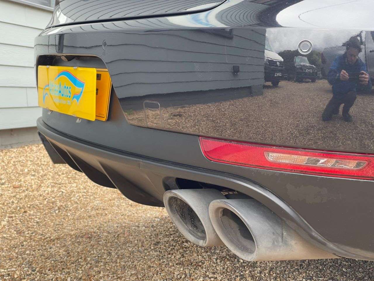 2019 PORSCHE MACAN 2019 PORSCHE MACAN