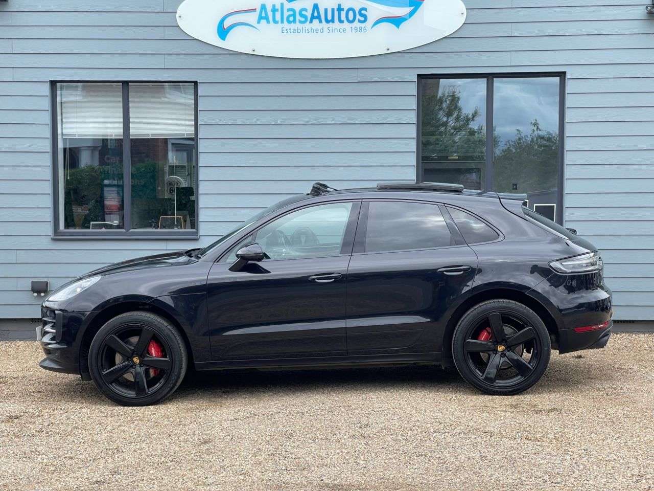 2019 PORSCHE MACAN 2019 PORSCHE MACAN