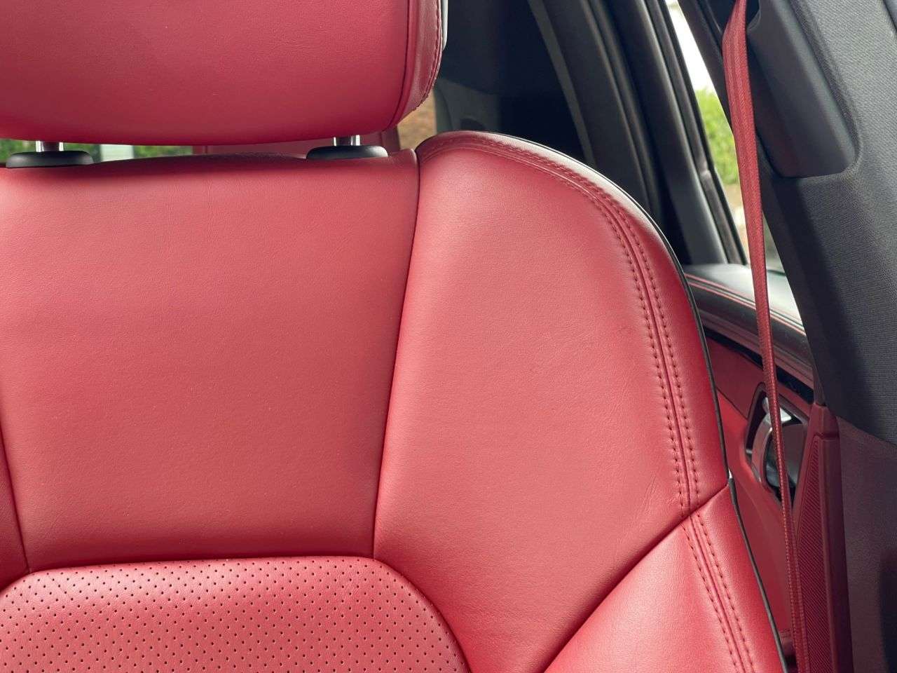 2019 PORSCHE MACAN 2019 PORSCHE MACAN
