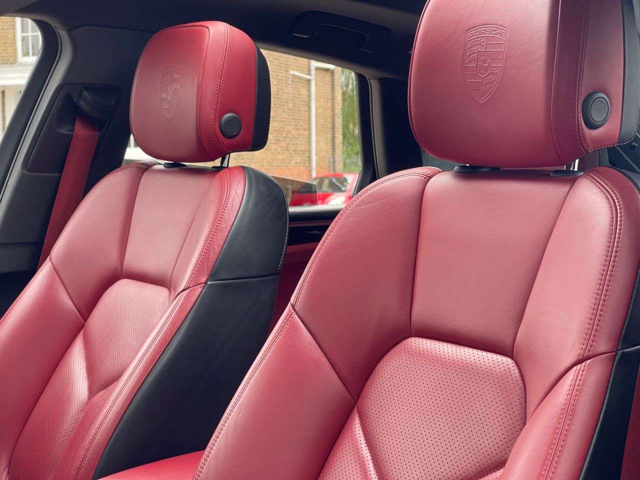 2019 PORSCHE MACAN 2019 PORSCHE MACAN