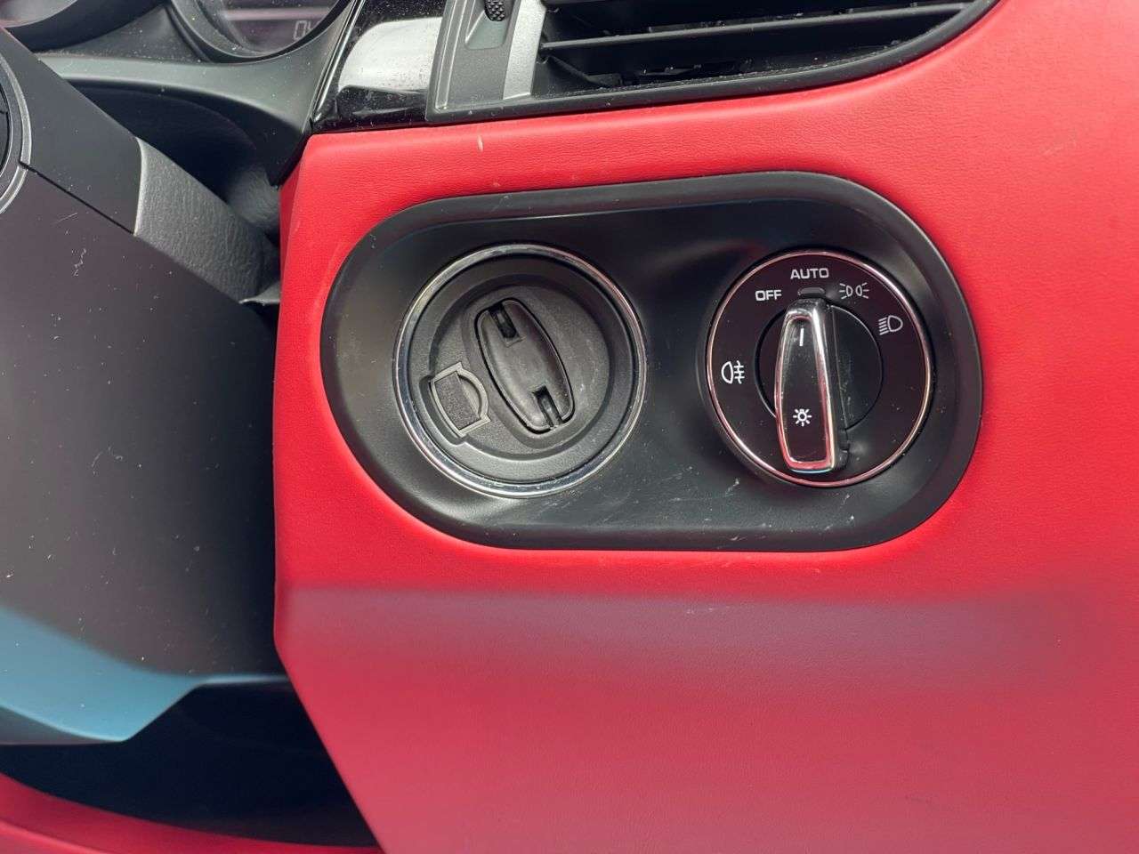2019 PORSCHE MACAN 2019 PORSCHE MACAN
