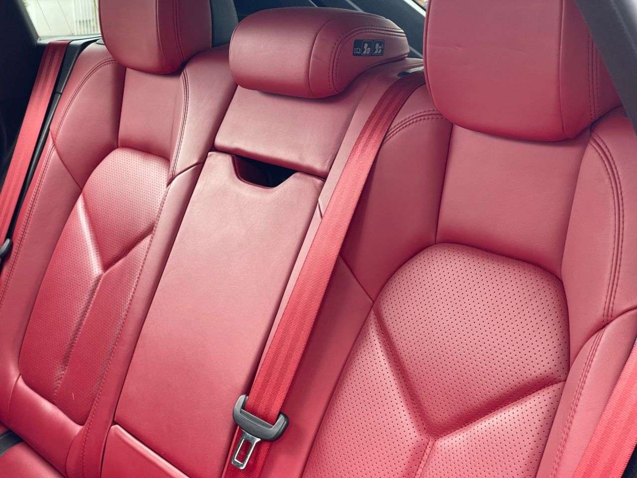 2019 PORSCHE MACAN 2019 PORSCHE MACAN