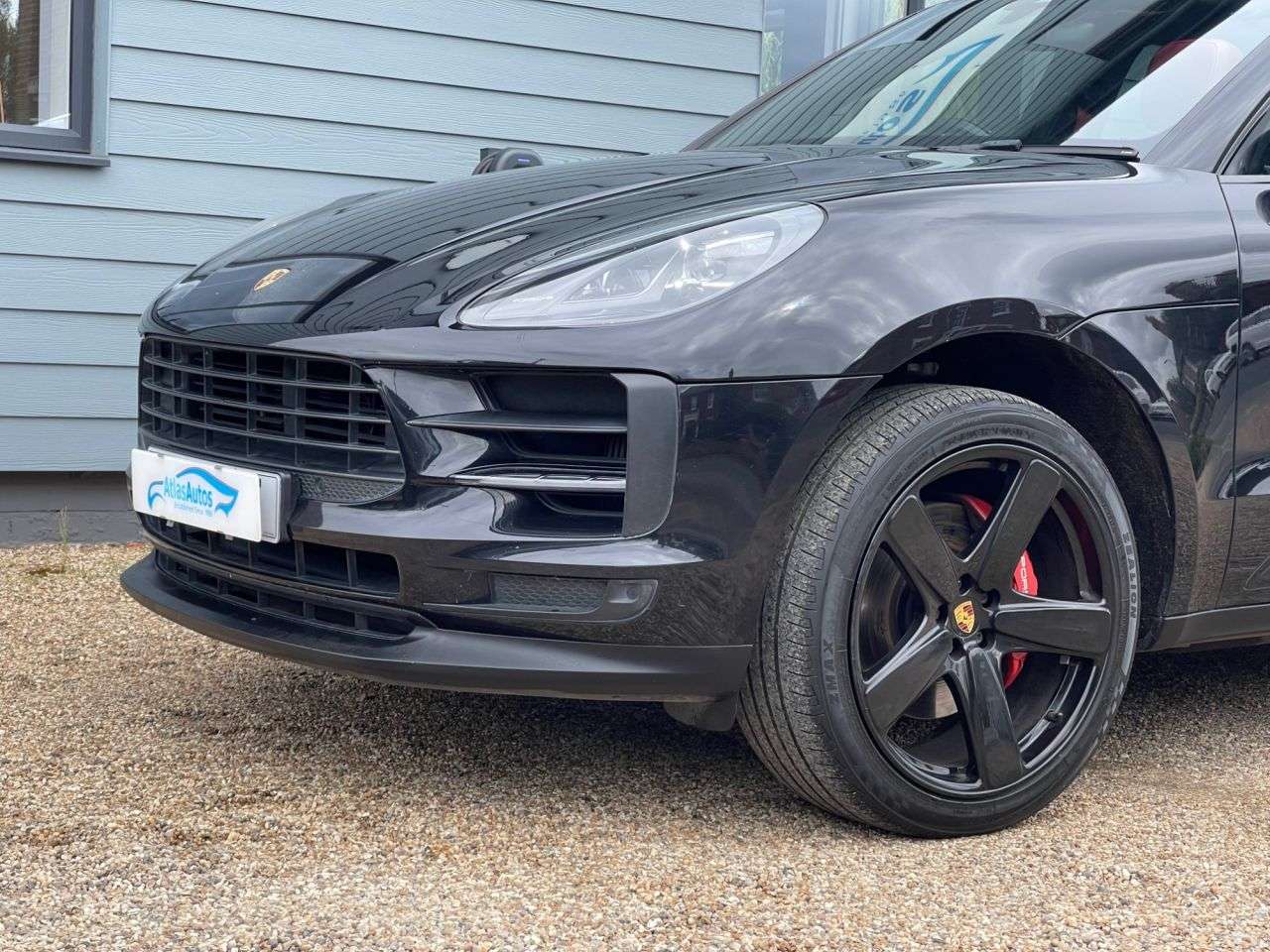 2019 PORSCHE MACAN 2019 PORSCHE MACAN